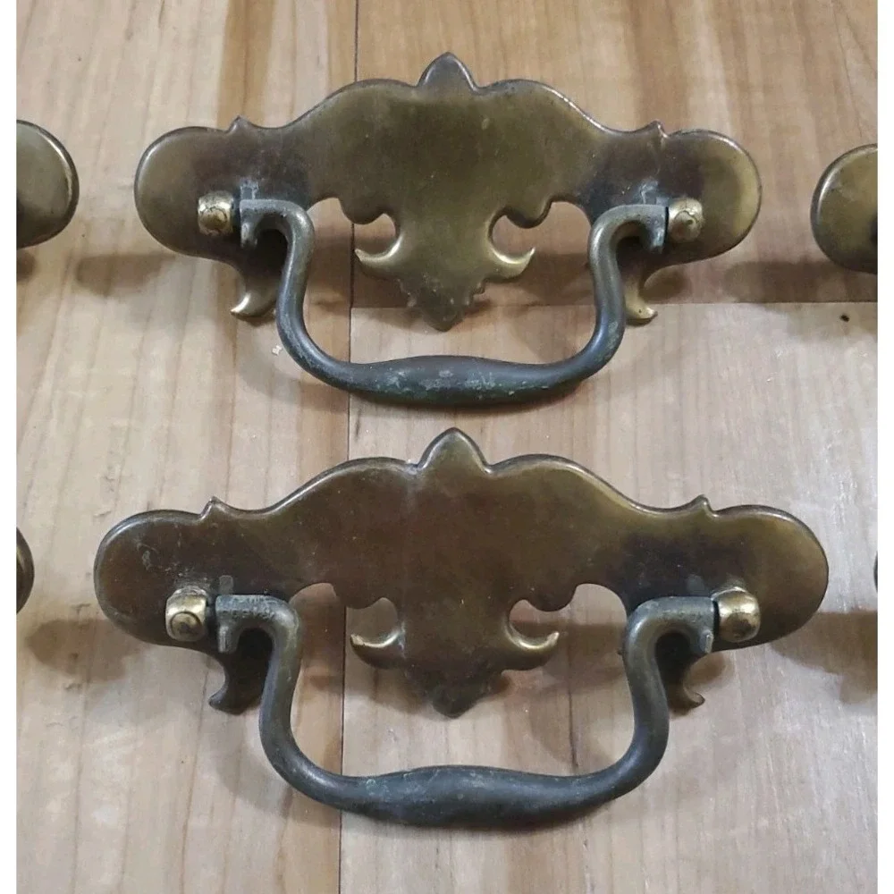 8 Vintage Brass Chippendale Batwing Drawer Pull Handles Furniture Lot